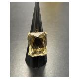 9 KT Vintage Topaz Ring