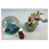 Caithness Cauldron Scotland Hand Blown Paperweight