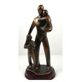 Vintage Les Cadeaux Elby Family Sculpture