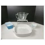 Four Pieces Kitchen Ware
