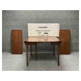Henkel Harris Mahogany Oval Dining Table