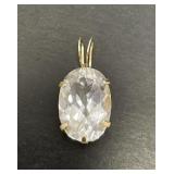 10 KT Quartz Pendant