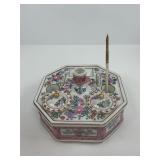Vintage Lowestoft Porcelain Ink Stand