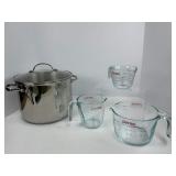 Pyrex Measuring Cups and Stock Pot