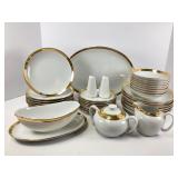 22 KT Rimmed Dinnerware Set