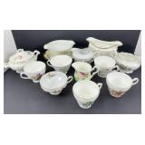 Twelve Pieces of Miscellaneous China