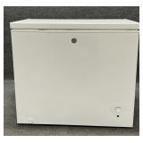 GE White Freezer Chest with Manual Defrost