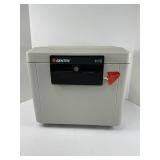 Sentry 1170 Safe with Key