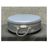American Tourister Tiara Vinyl Round Hat Box