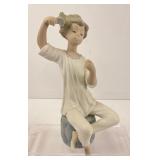Lladro Girl with Brush