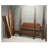 Ethan Allen Mahogany Queen Canopy Bed