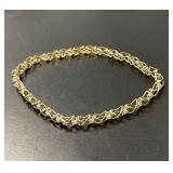 10 KT Ladies Diamond Tennis Bracelet