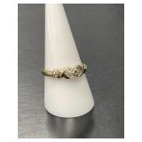 10 KT Ladies Diamond Heart Ring