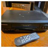 Panasonic PV-4521 VCR With Remote
