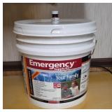 Emergency Supply Kit: Food and Essentials