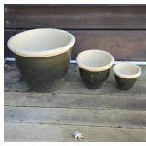Clay Planters in Graduated Sizes