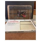 Sunbeam Universal Grid and Broiler Pan