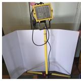 Yellow Halogen Work Light on Tripod Stand