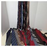 Menï¿½s Neckties in Various Patterns