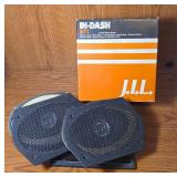 J.I.L. In-Dash 871 AM/FM/MPX/8-Track System