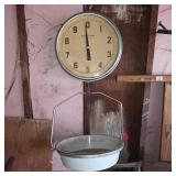 Detecto Hanging Scale With Metal Pan