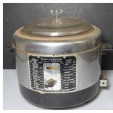 Korvettes Cooker/Fryer with Accessories