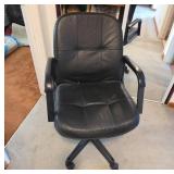Black Office Chair With Armrests