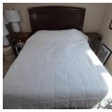 Queen Bed With Wooden Frame