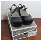 Women's Black Dansko Sam Leather Shoes