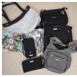 Baggallini and Thirty-One Bags Collection