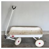 White Metal Pull Wagon with Handle