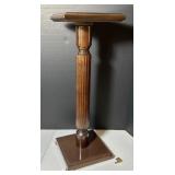 Fluted Wood Pedestal Stand