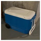 Igloo Rolling Cooler With Handle