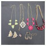 Costume Jewelry Necklaces & Brooch Pins Assortment