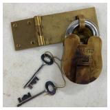 Brass Spirits Locker Padlock With Keys & Hasp