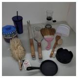 Kitchen Tools & Table Accessories