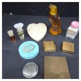 Demeridor Lazelle Compact & Vintage Makeup Items