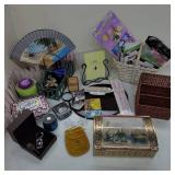 Home Decor, Trinkets & Gift Supplies Lot