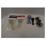 Lyre, Tailpiece, Casters