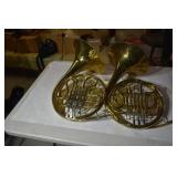 2 French Horns