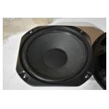 2 Speakers