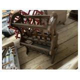 MAGAZINE RACK
