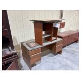 (2) DESK & (5) FRAMED PICTURES