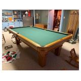 POOL TABLE