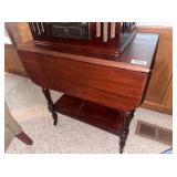 DROP LEAF TABLE