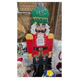 NUTCRACKER
