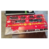 TRAIN SET