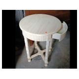 WOOD TABLE WITH DRAWER