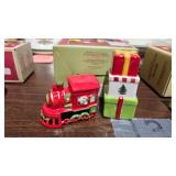 SPODE CHRISTMAS SALT AND PEPPER