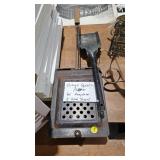 VINTAGE POPCORN POPPER